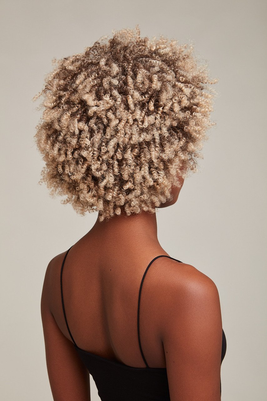 Feme Afro Lace Wig - Loose Twist Out #1 (25) - Image 2